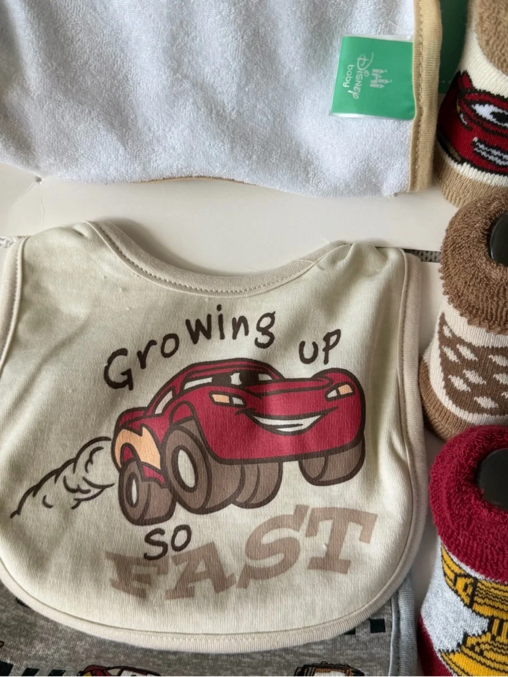 Disney Baby Pixar Cars Bib Bootie Set Lightning McQueen Mater Baby Gift Set NEW